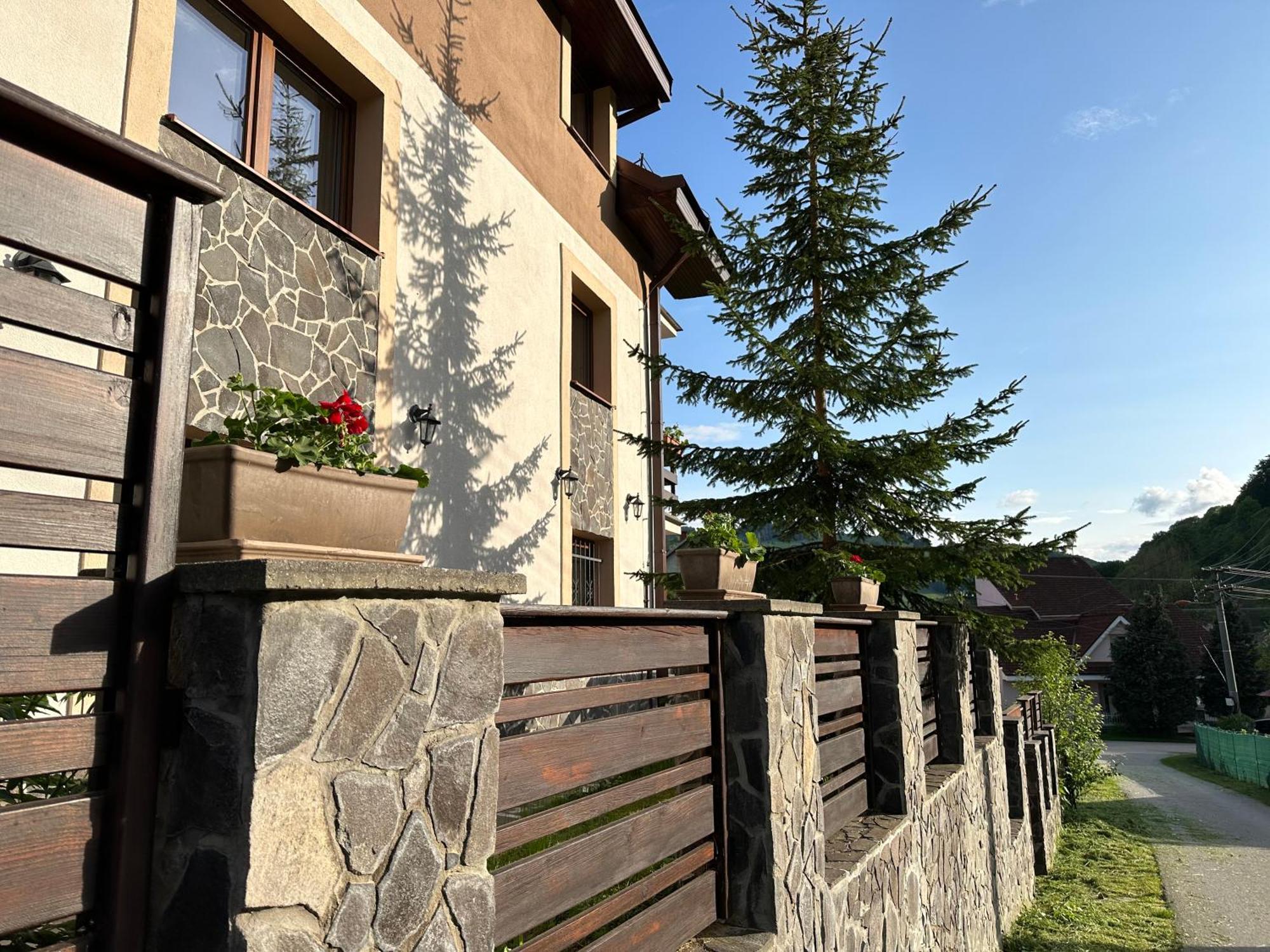 Mýto pod Ďumbierom Holiday Home Skalka المظهر الخارجي الصورة