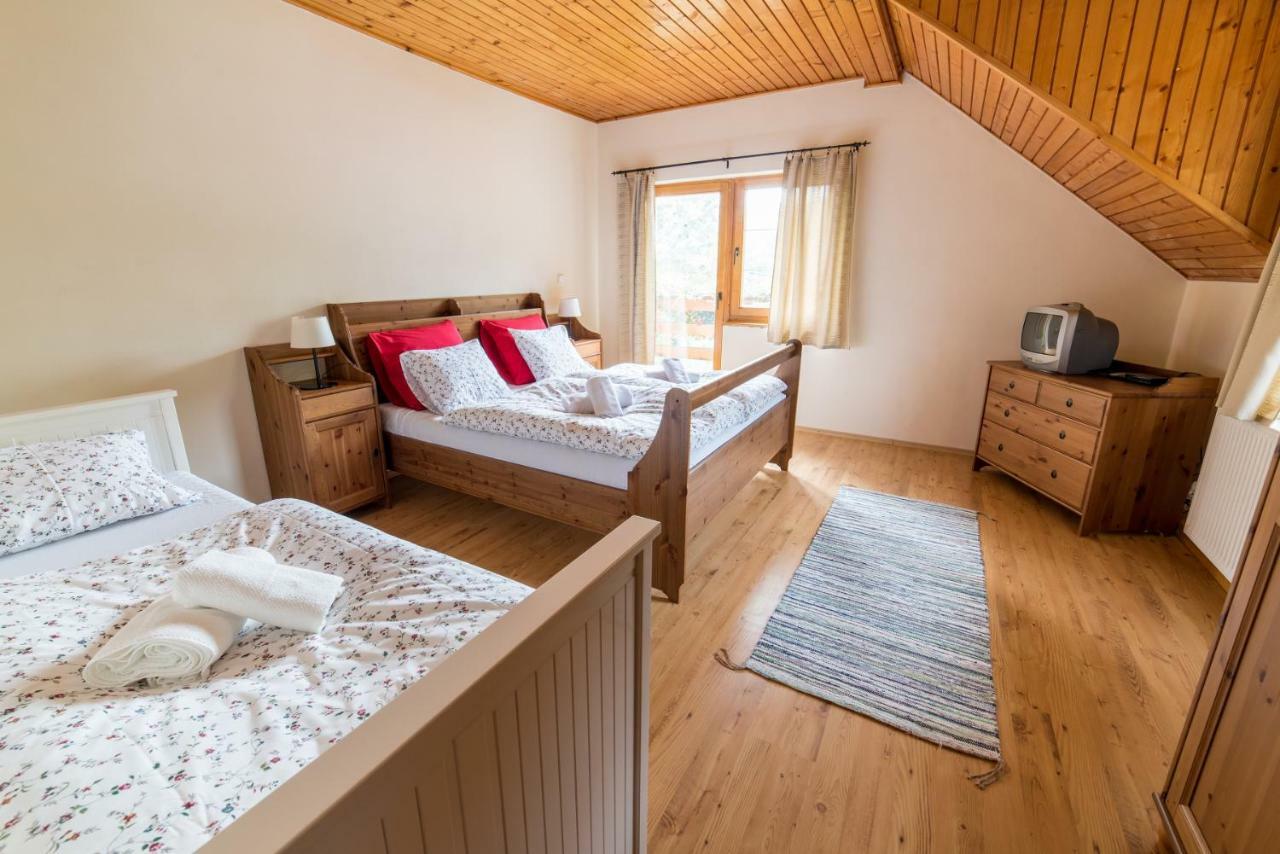 Mýto pod Ďumbierom Holiday Home Skalka المظهر الخارجي الصورة
